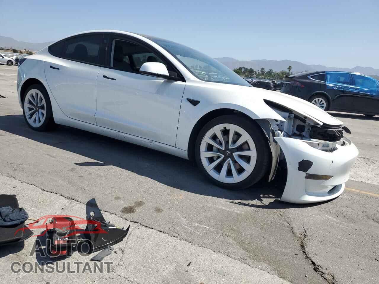 TESLA MODEL 3 2021 - 5YJ3E1EB5MF868954