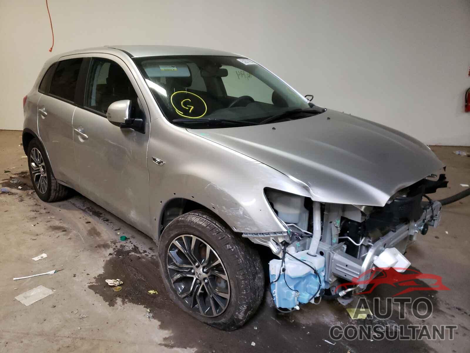 MITSUBISHI OUTLANDER 2019 - JA4AR3AU9KU028012