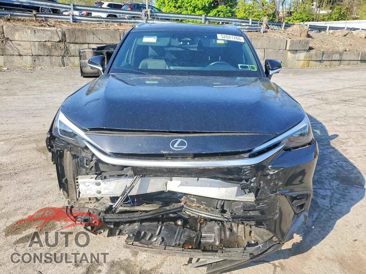 LEXUS UNKNOWN 2025 - 5TDAAAB6XSS023780