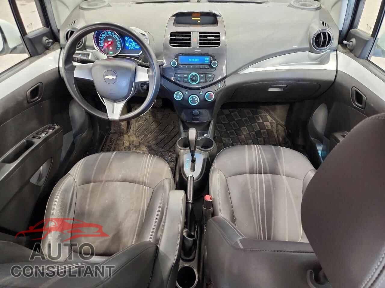 CHEVROLET SPARK 2015 - KL8CB6S90FC793774