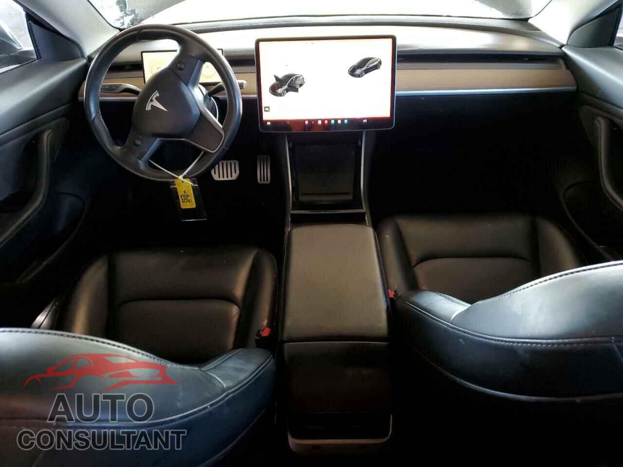 TESLA MODEL 3 2019 - 5YJ3E1EA5KF296952