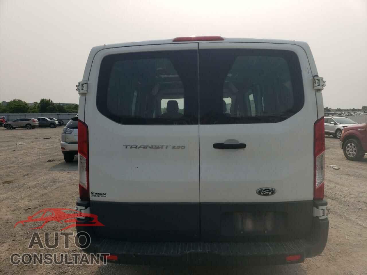 FORD TRANSIT 2015 - 1FTNR1ZM6FKB03203