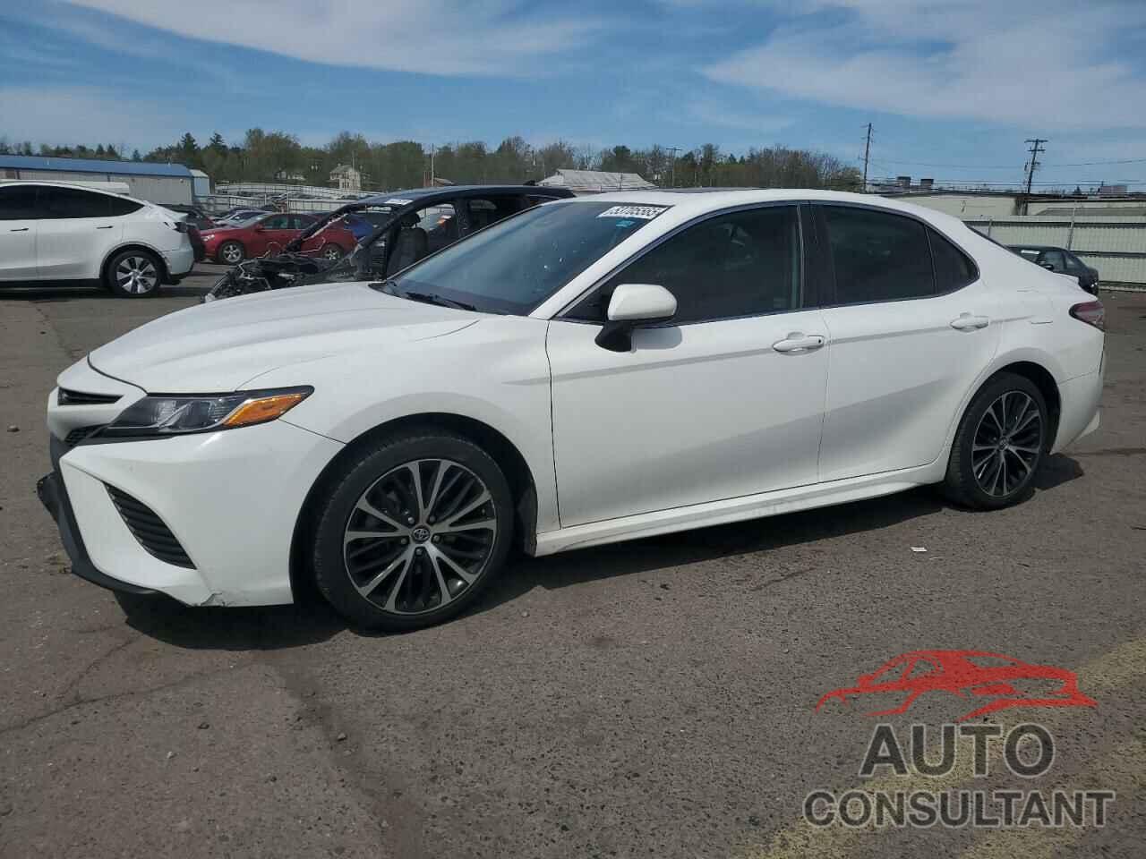 TOYOTA CAMRY 2019 - 4T1B11HK1KU277863