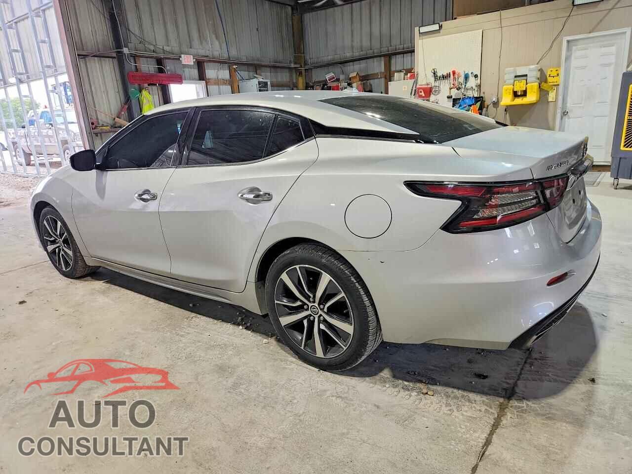 NISSAN MAXIMA 2019 - 1N4AA6AV6KC371007