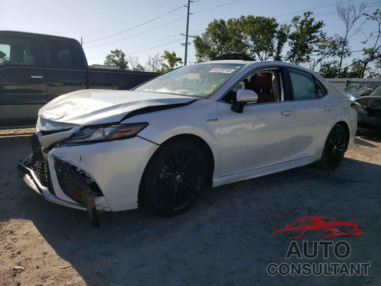 TOYOTA CAMRY 2021 - 4T1K31AK0MU556440