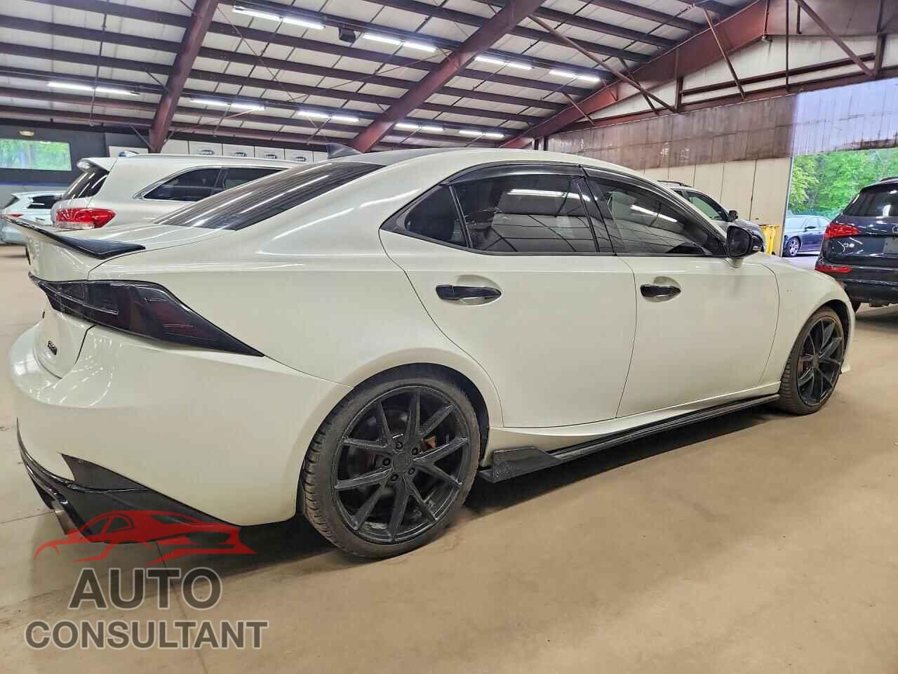 LEXUS IS 2014 - JTHCE1D24E5005131