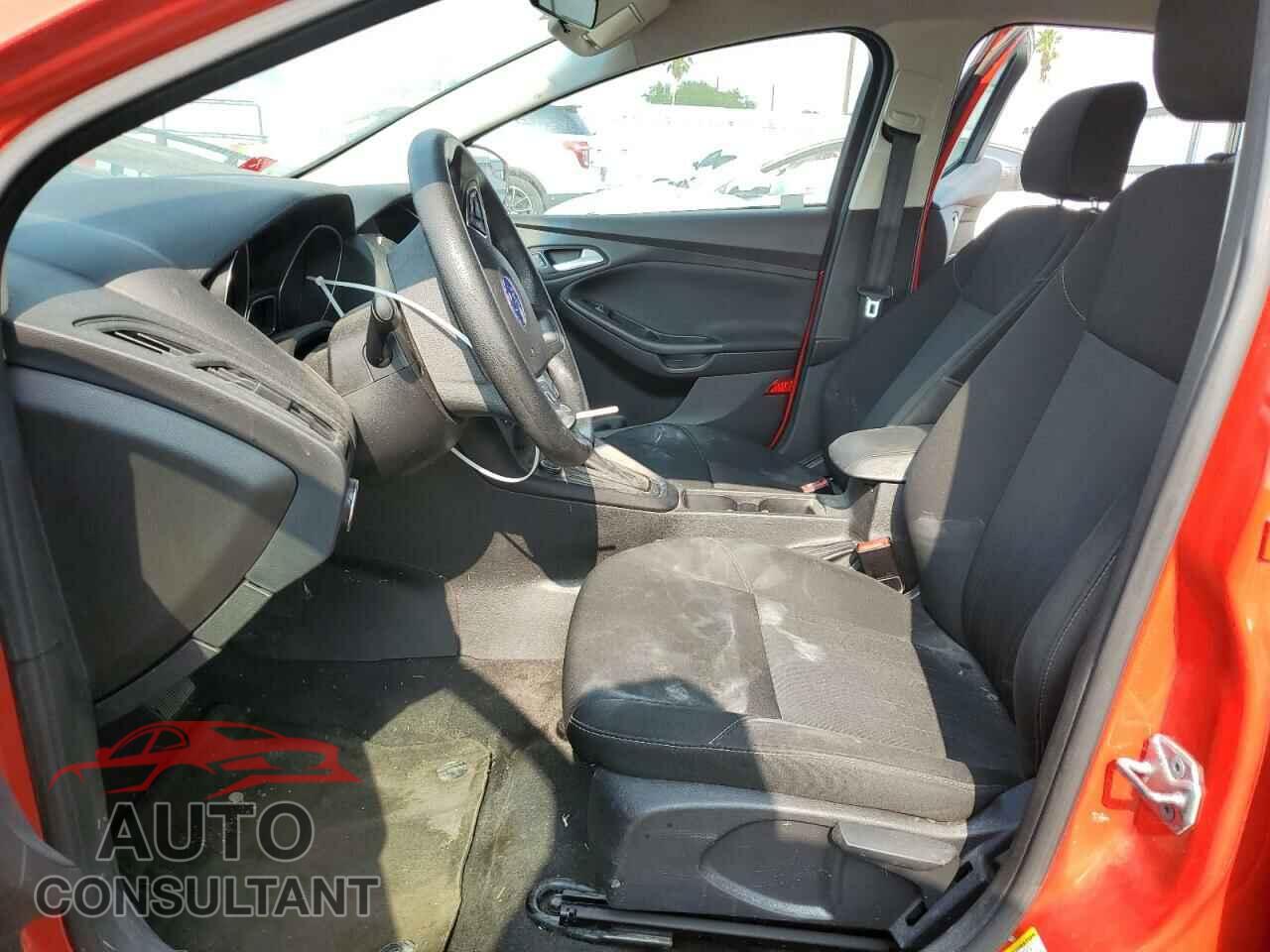 FORD FOCUS 2017 - 1FADP3K21HL286549