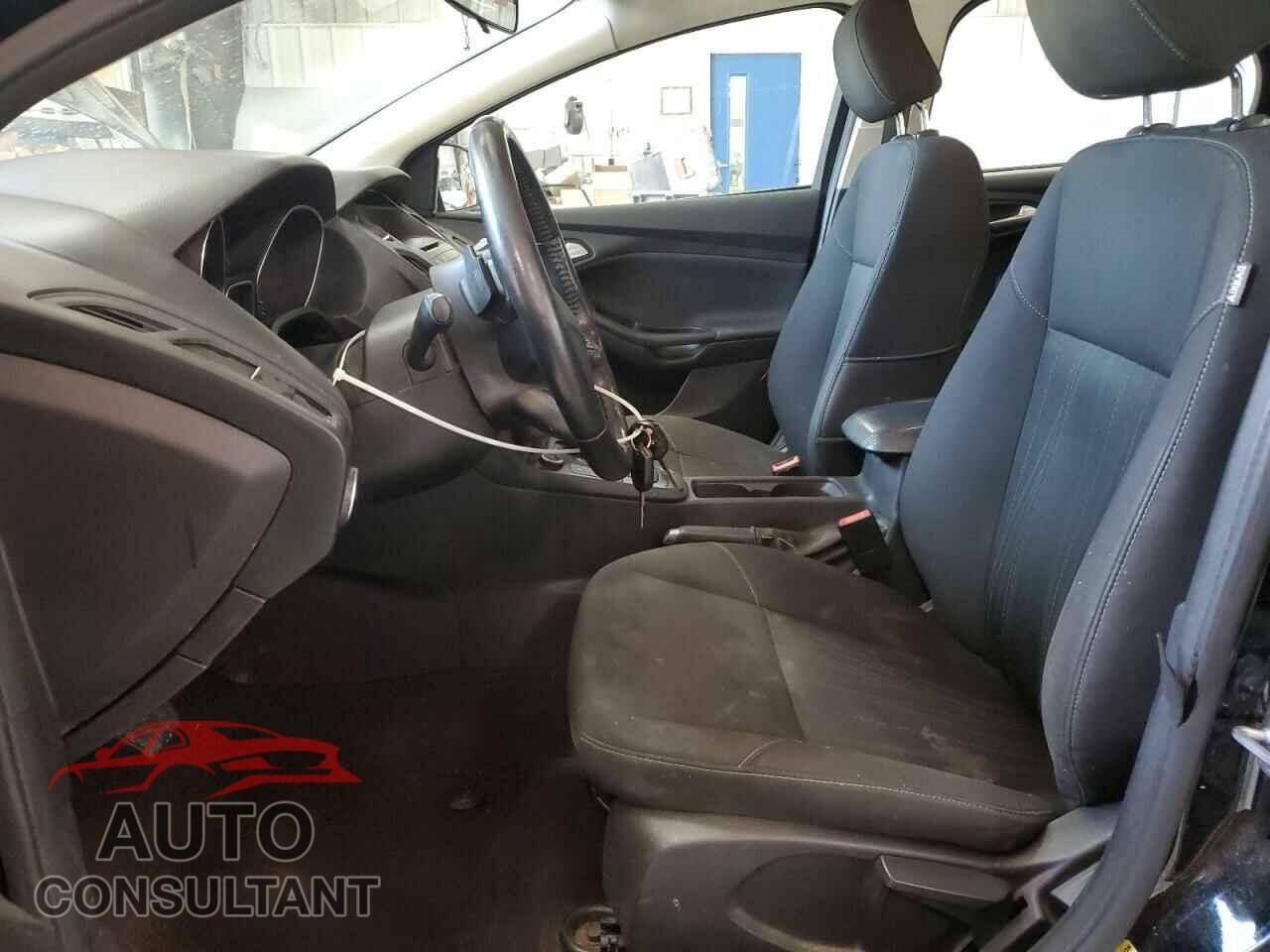 FORD FOCUS 2016 - 1FADP3F22GL267226