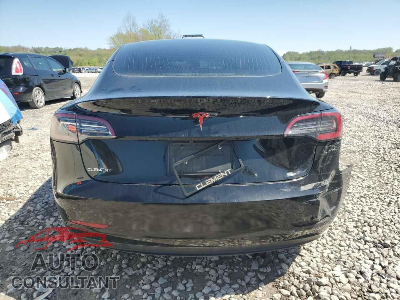 TESLA MODEL 3 2019 - 5YJ3E1EA2KF361871