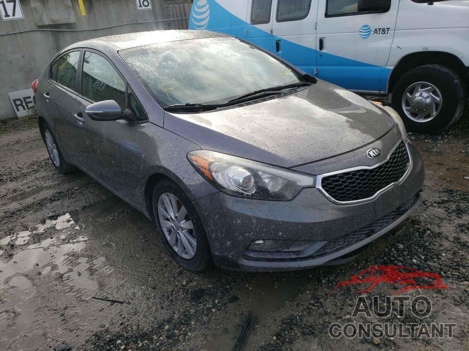 KIA FORTE 2016 - KNAFX4A6XG5440902