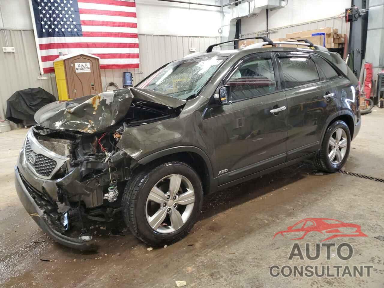 KIA SORENTO 2012 - 5XYKUDA24CG204996