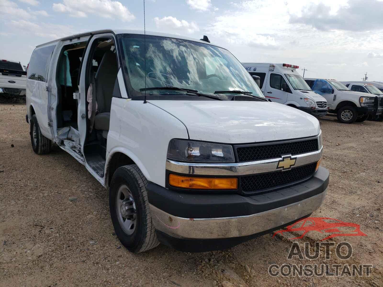 CHEVROLET EXPRESS 2018 - 1GAZGPFG4J1209388