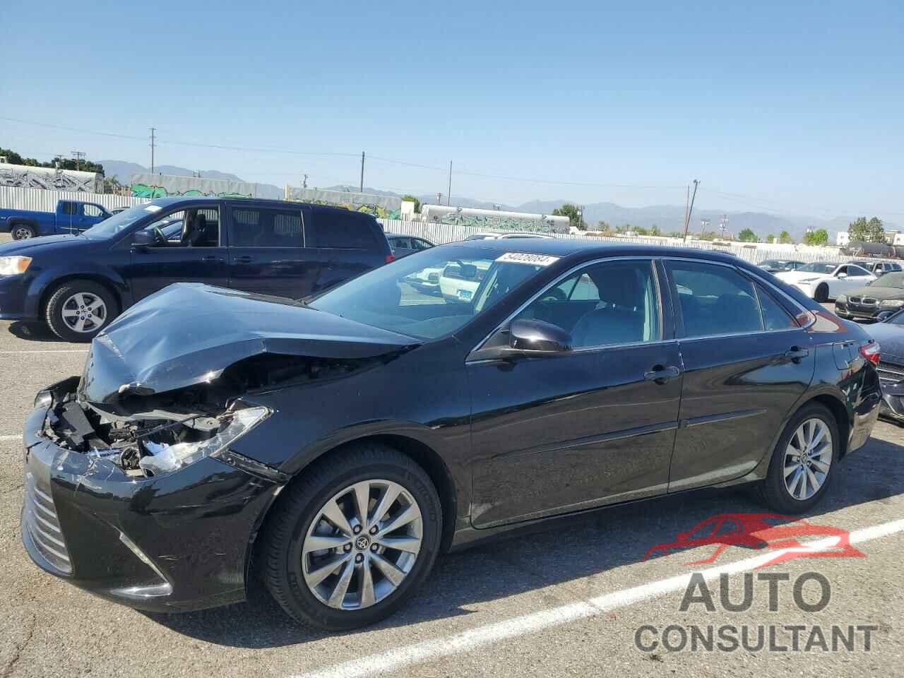 TOYOTA CAMRY 2016 - 4T4BF1FK8GR581631