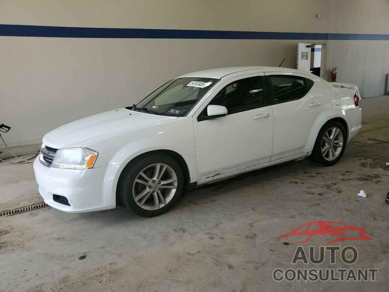DODGE AVENGER 2011 - 1B3BD1FG4BN551983