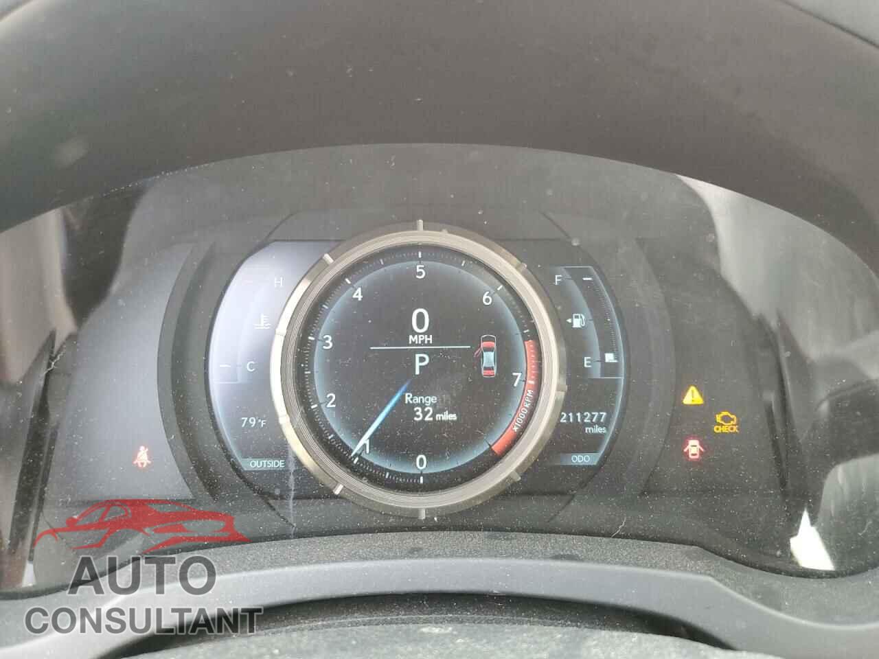 LEXUS IS 2014 - JTHBF1D27E5002555