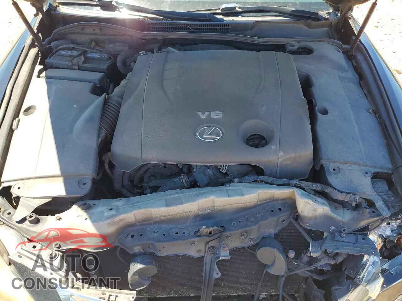 LEXUS IS 2012 - JTHCF5C24C5057524