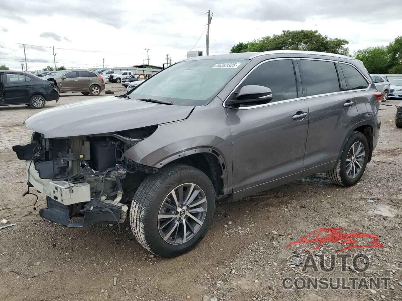 TOYOTA HIGHLANDER 2017 - 5TDJZRFH3HS460452