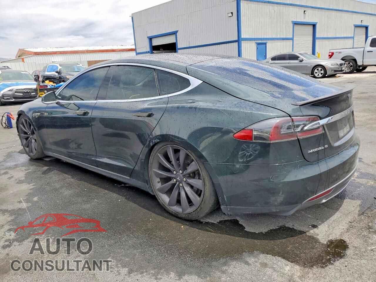 TESLA MODEL S 2013 - 5YJSA1CP9DFP19579