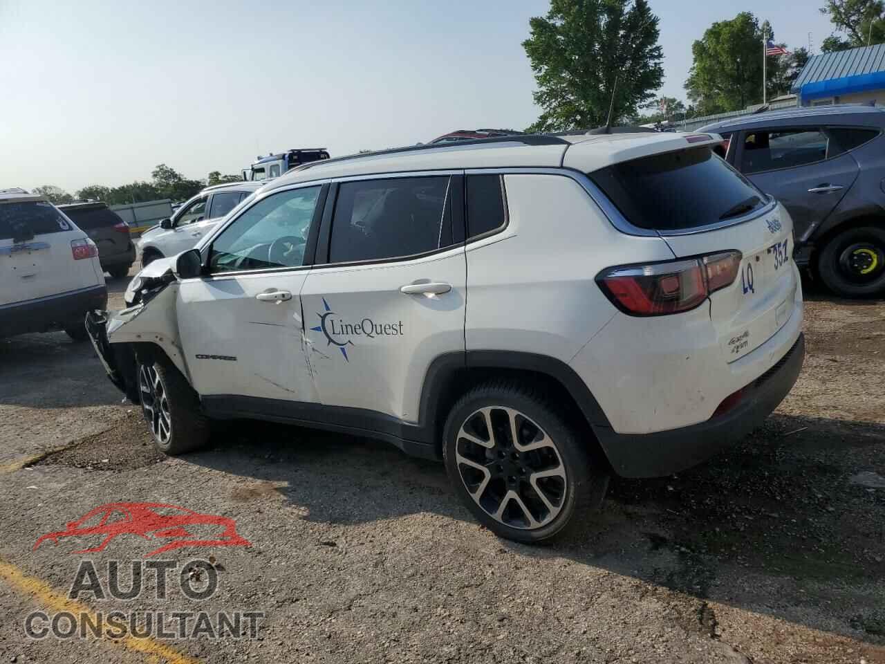 JEEP COMPASS 2019 - 3C4NJDCB8KT753627