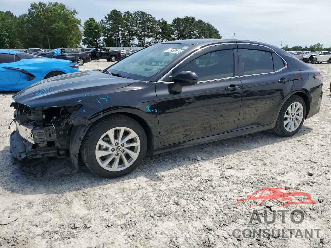 TOYOTA CAMRY 2022 - 4T1C11AK4NU713415