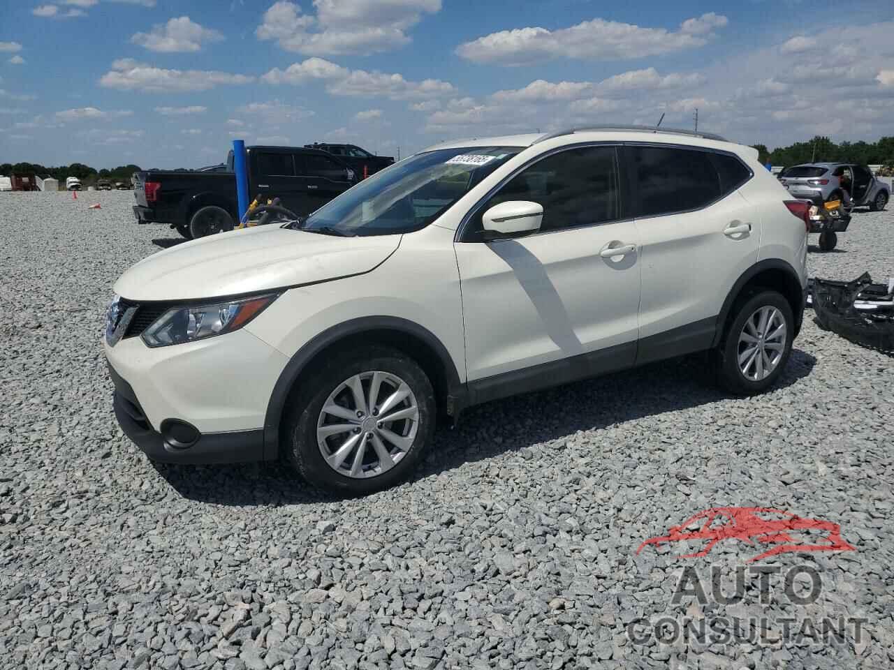 NISSAN ROGUE 2017 - JN1BJ1CP4HW024091