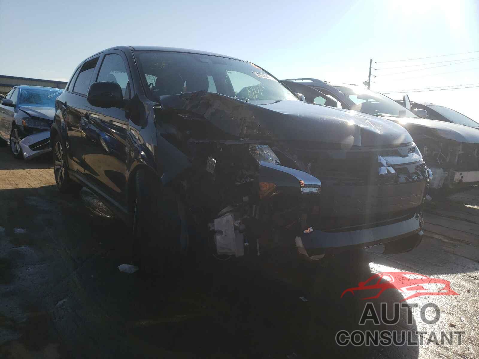 MITSUBISHI OUTLANDER 2021 - JA4APUAU9MU008714