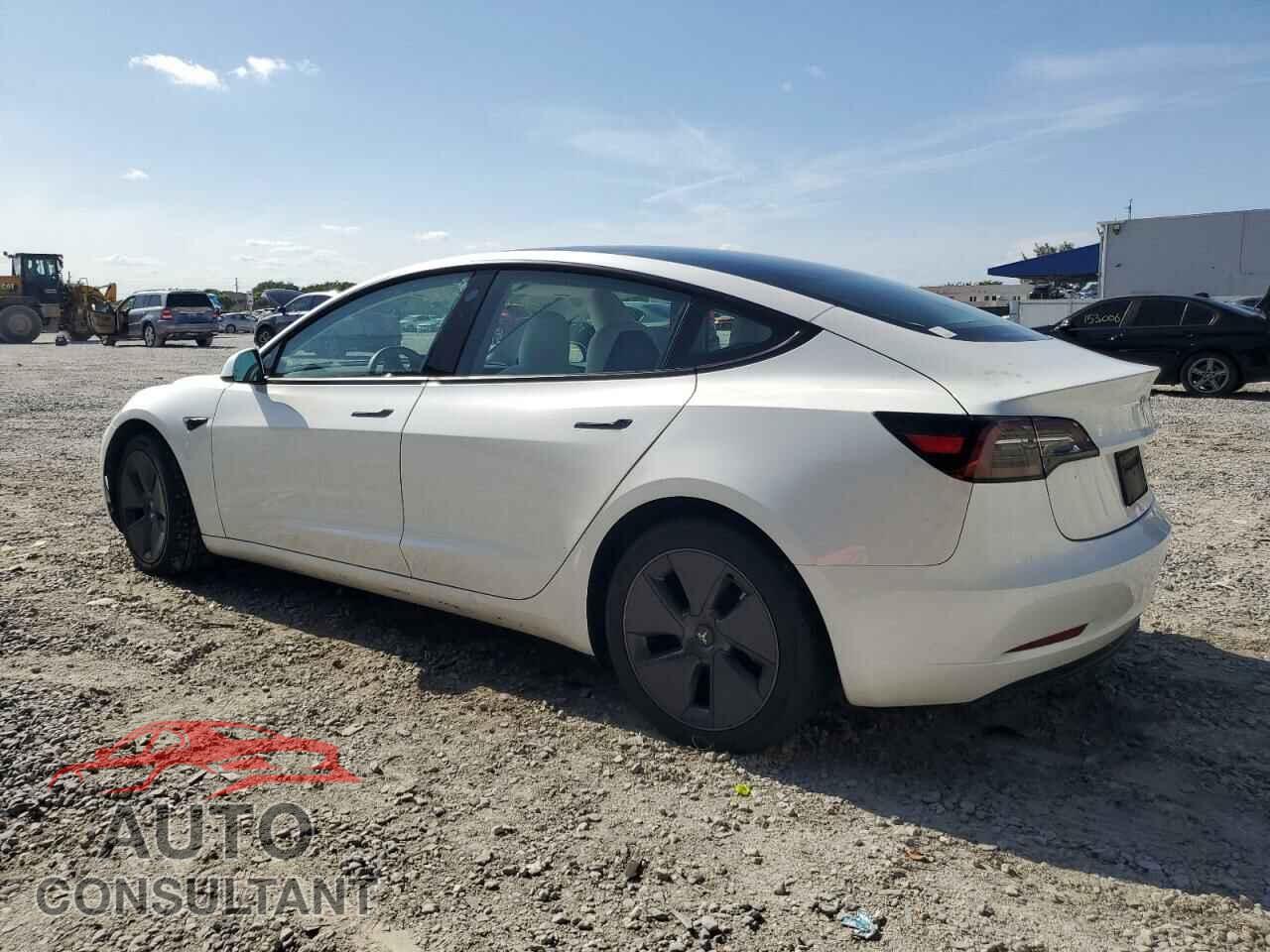 TESLA MODEL 3 2023 - 5YJ3E1EA4PF641072