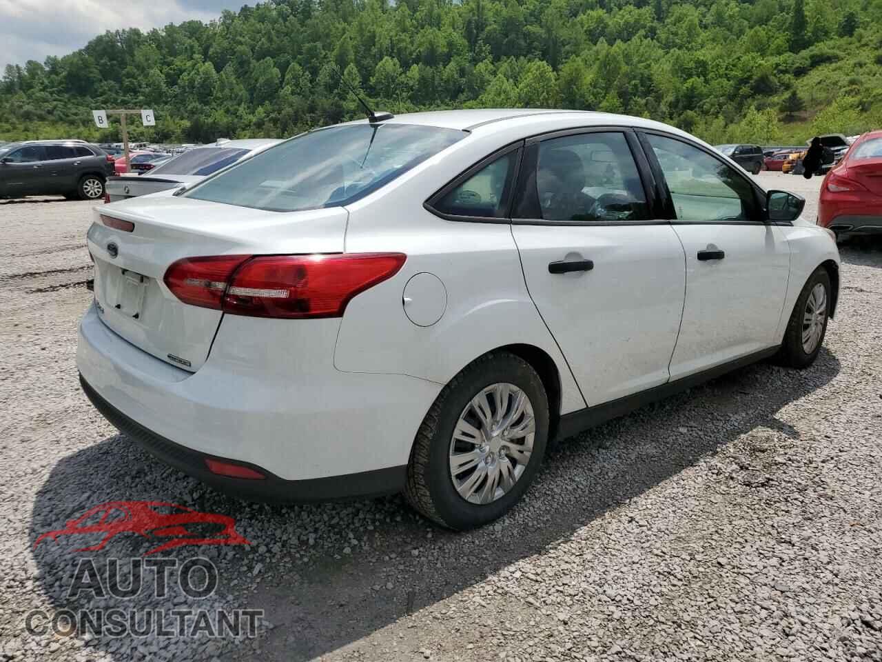 FORD FOCUS 2016 - 1FADP3E28GL394547