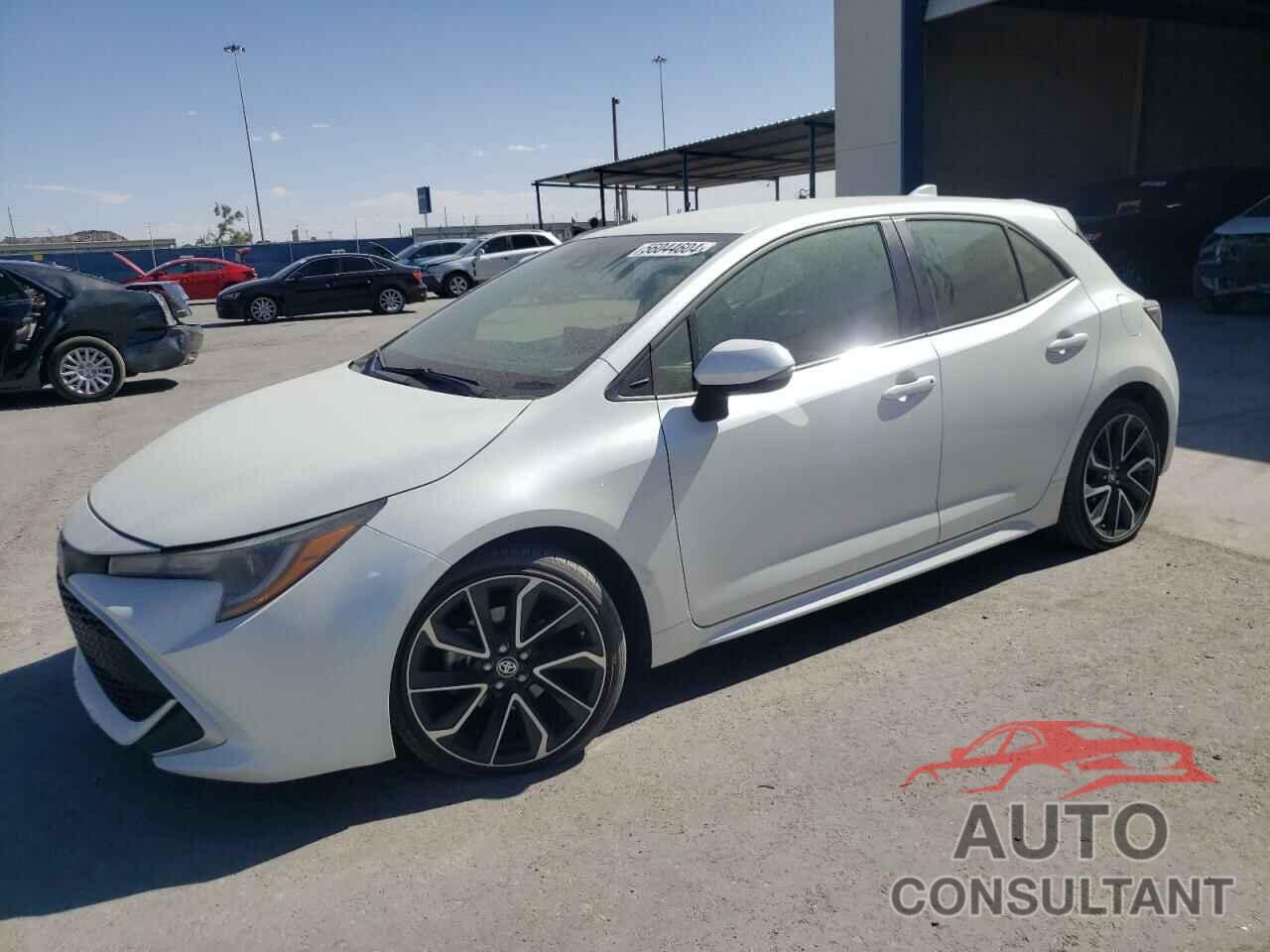 TOYOTA COROLLA 2021 - JTNA4MBE0M3114296