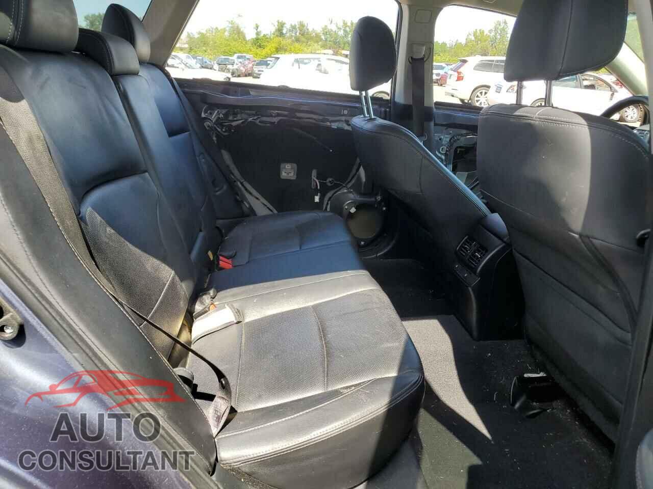 SUBARU OUTBACK 2017 - 4S4BSANC9H3332679