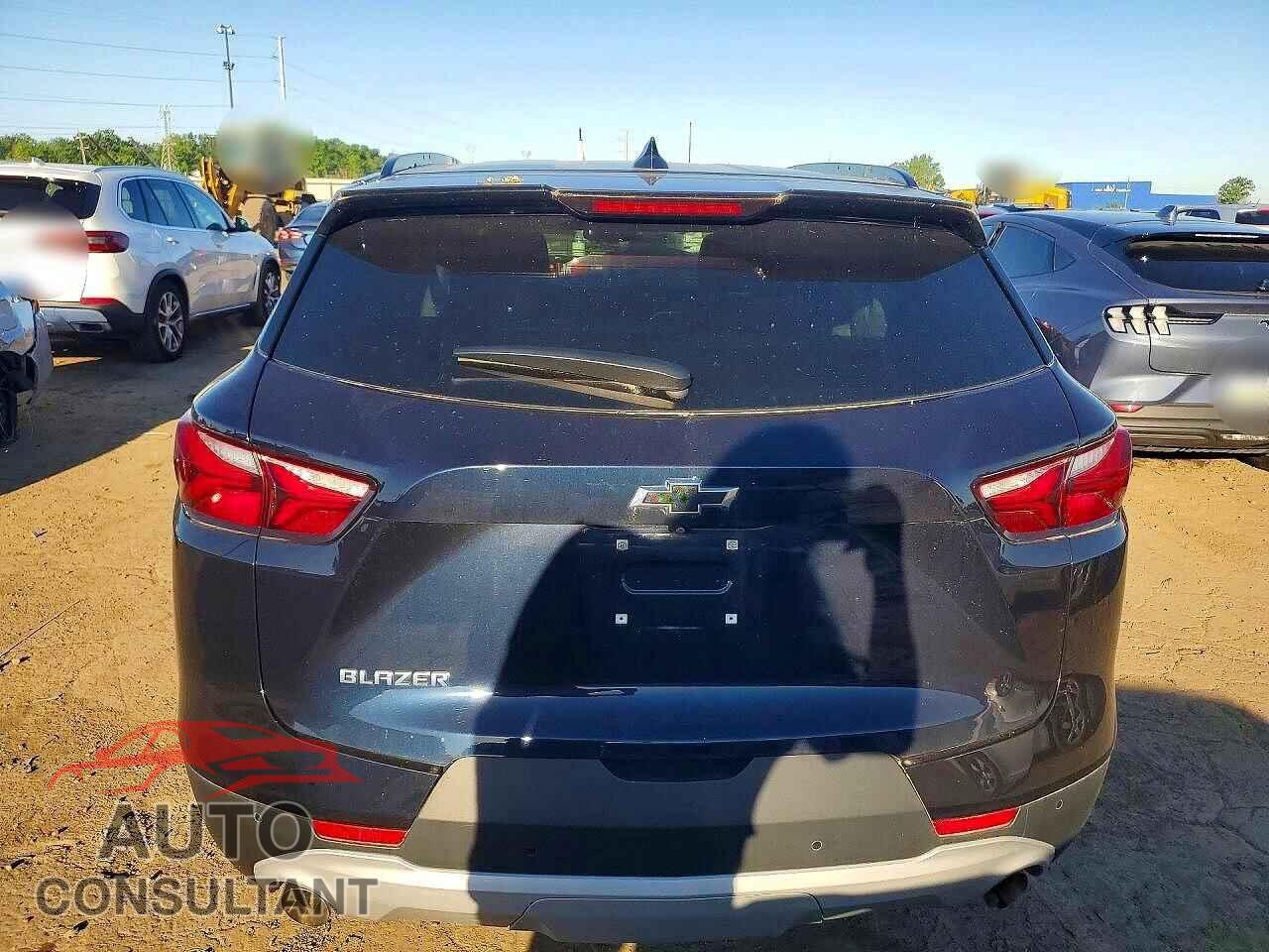 CHEVROLET BLAZER 2020 - 3GNKBCRS9LS604367