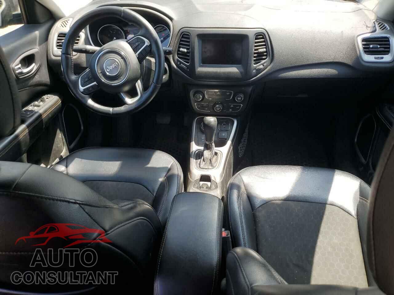 JEEP COMPASS 2017 - 3C4NJDBB8HT672170