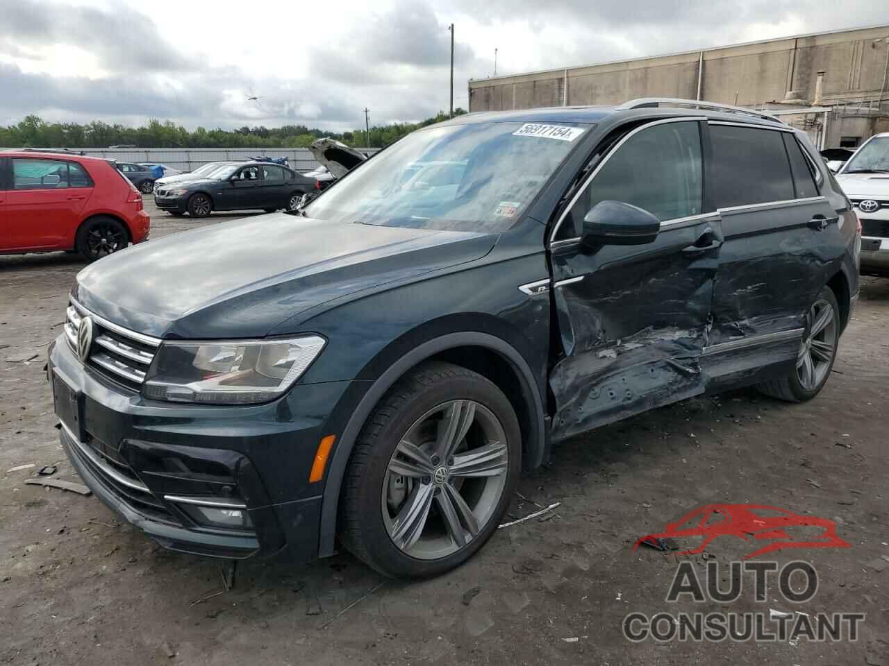 VOLKSWAGEN TIGUAN 2018 - 3VV3B7AX9JM198833