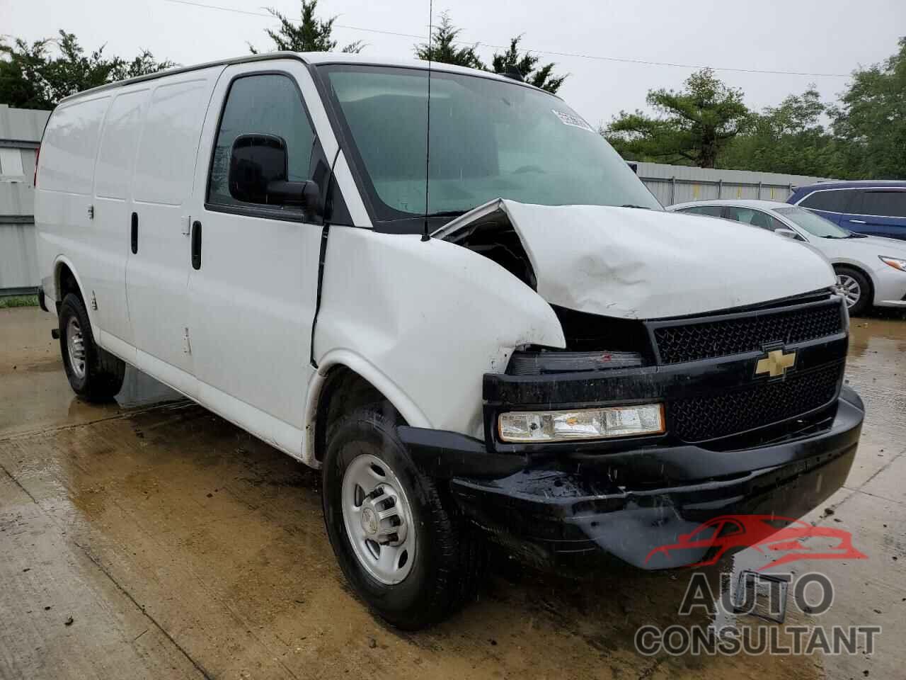 CHEVROLET EXPRESS 2020 - 1GCWGAFP5L1143461