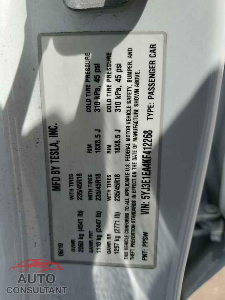 TESLA MODEL 3 2019 - 5YJ3E1EA4KF412268