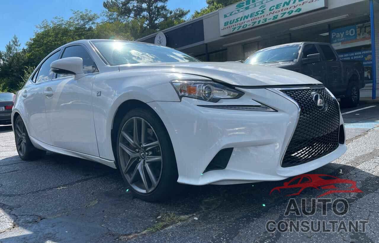 LEXUS IS 2016 - JTHBA1D2XG5004897