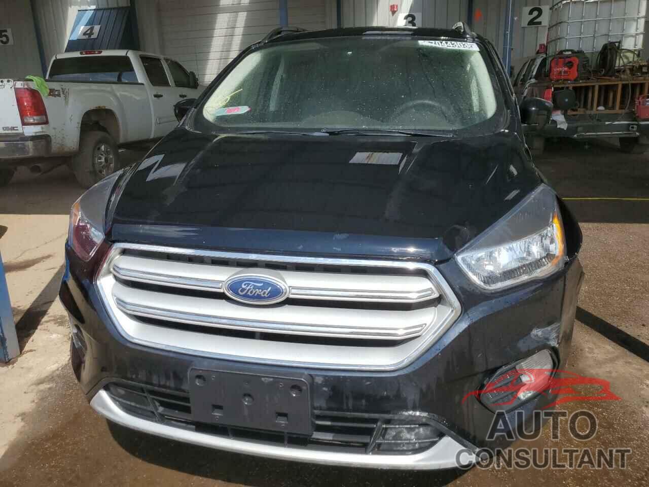 FORD ESCAPE 2018 - 1FMCU0GD9JUC46058