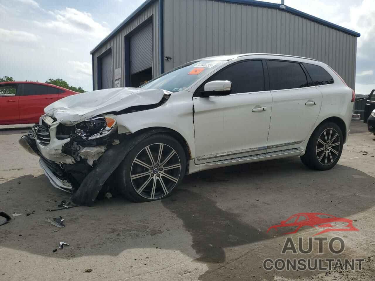 VOLVO XC60 2015 - YV4902RM5F2701166