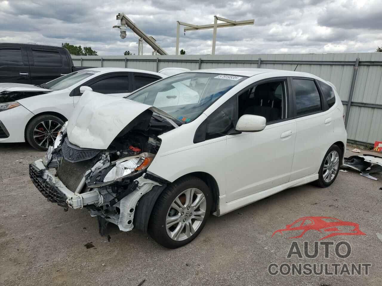HONDA FIT 2010 - JHMGE8H46AC025554