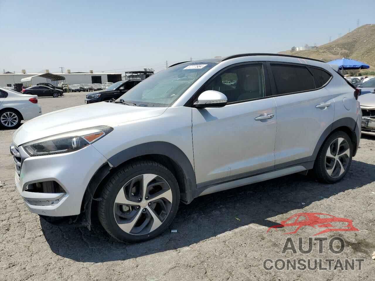 HYUNDAI TUCSON 2018 - KM8J33A26JU669554