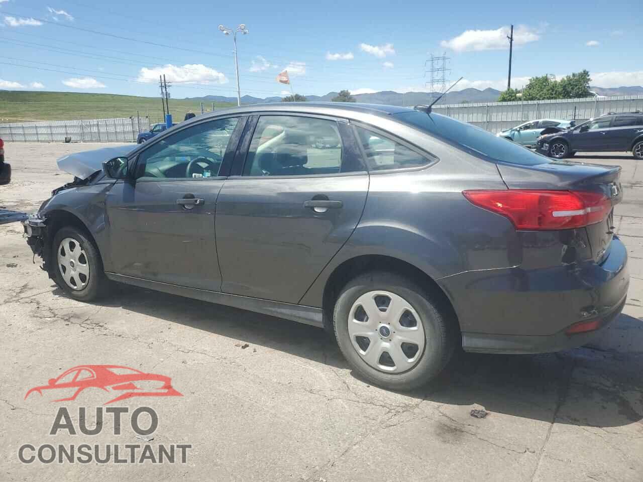 FORD FOCUS 2017 - 1FADP3E28HL254385
