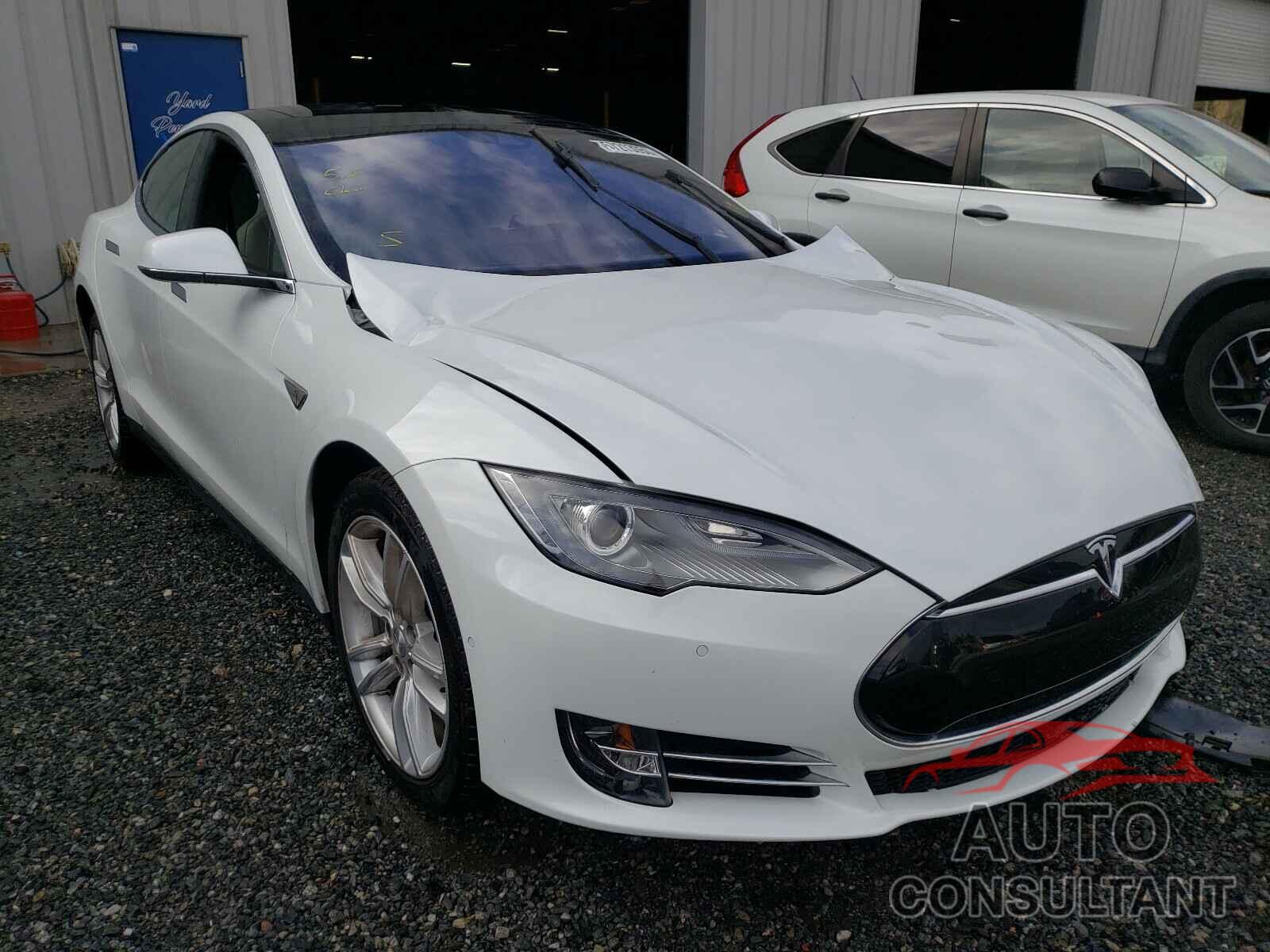 TESLA MODEL S 2016 - 5YJSA1E22GF132002