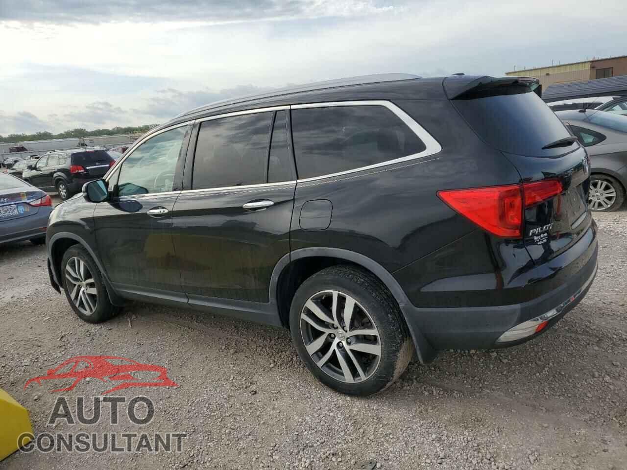 HONDA PILOT 2018 - 5FNYF6H92JB003802