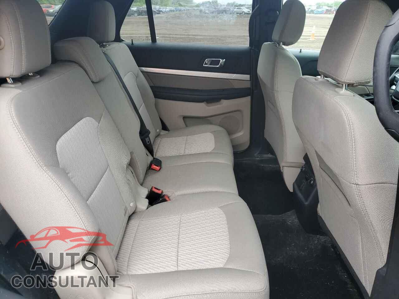 FORD EXPLORER 2018 - 1FM5K8B88JGB41999