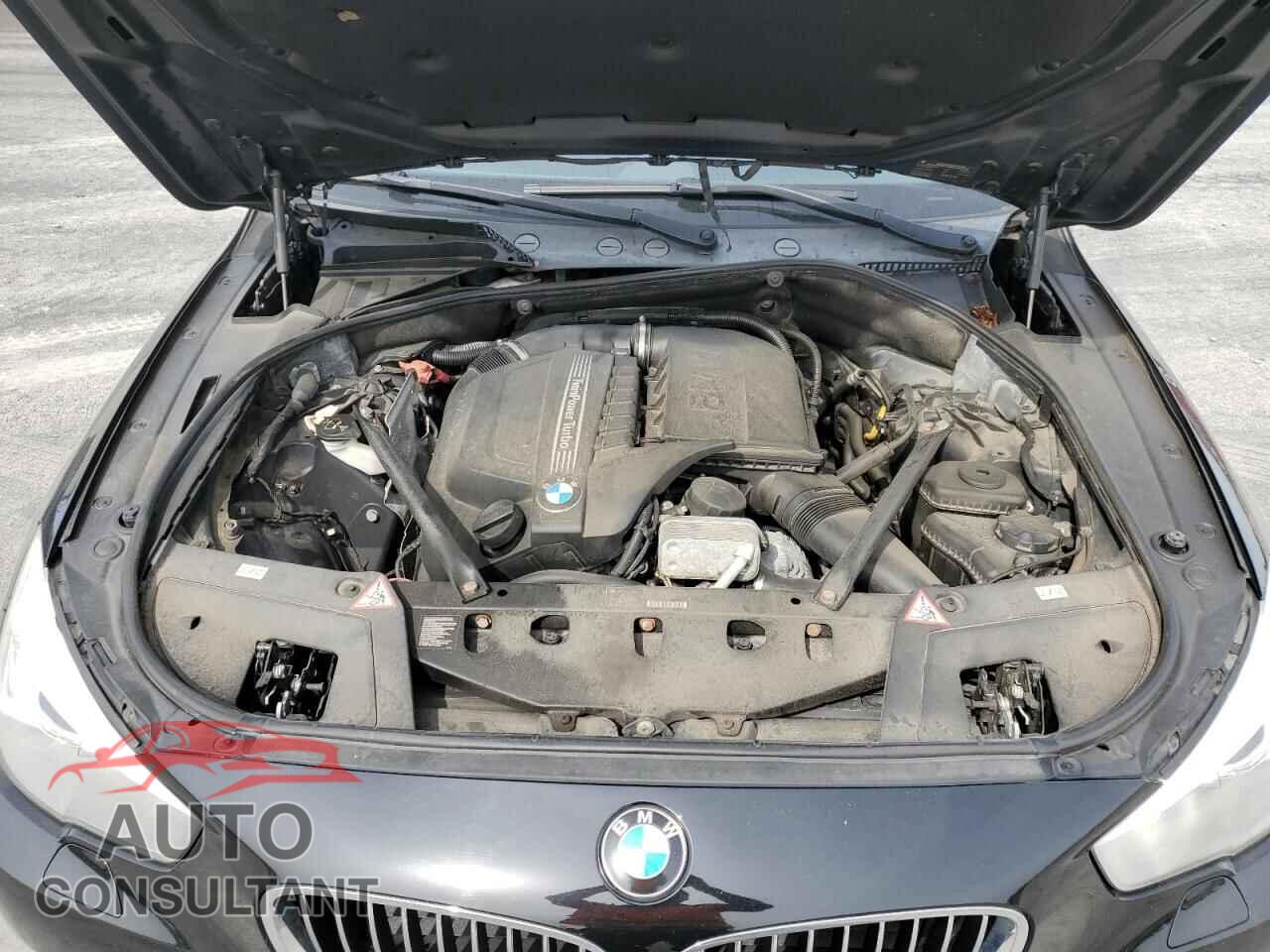 BMW 5 SERIES 2012 - WBASP2C53CC338564