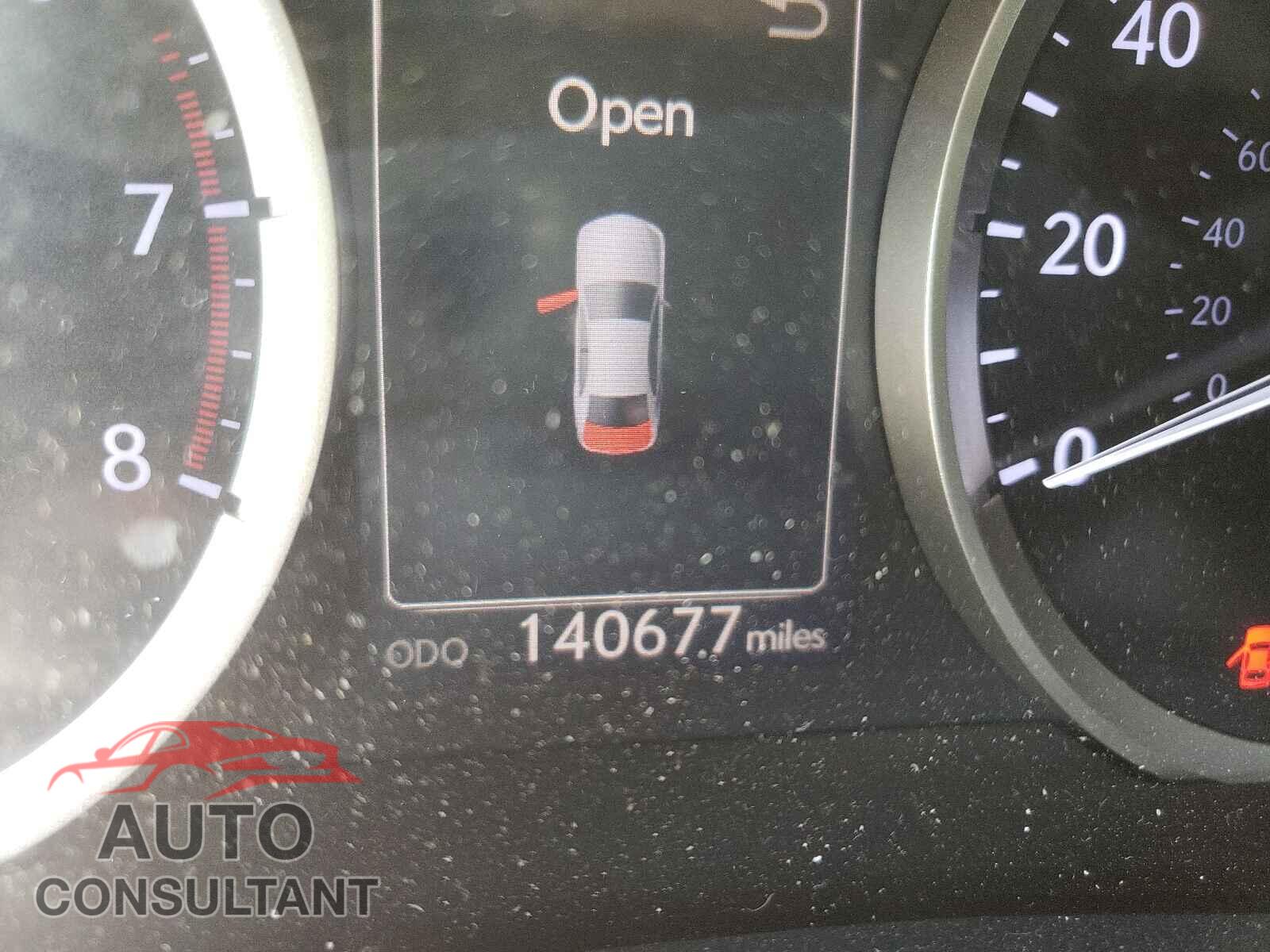 LEXUS IS 2014 - JTHBF1D20E5012845