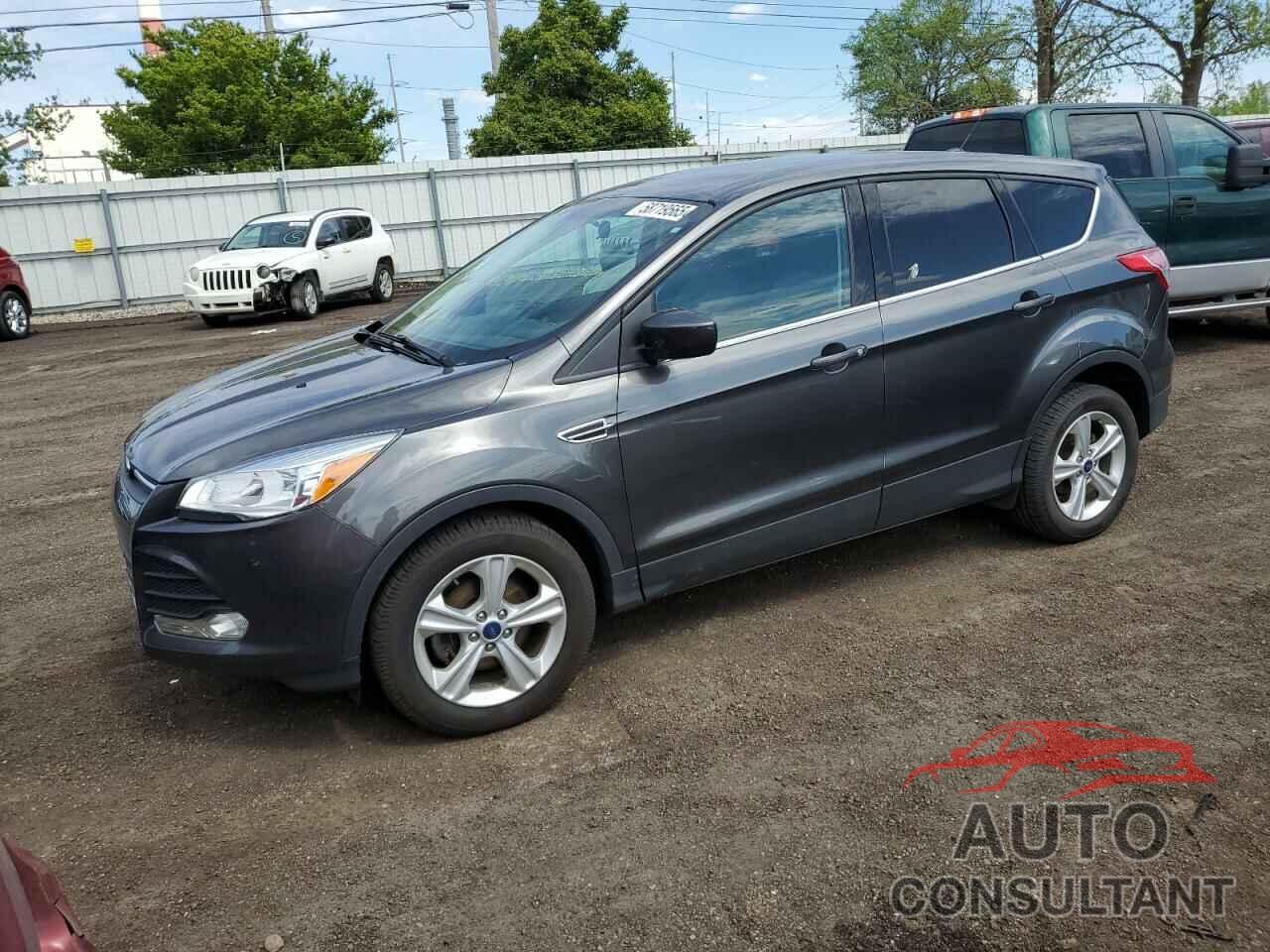 FORD ESCAPE 2015 - 1FMCU0GX3FUC60264
