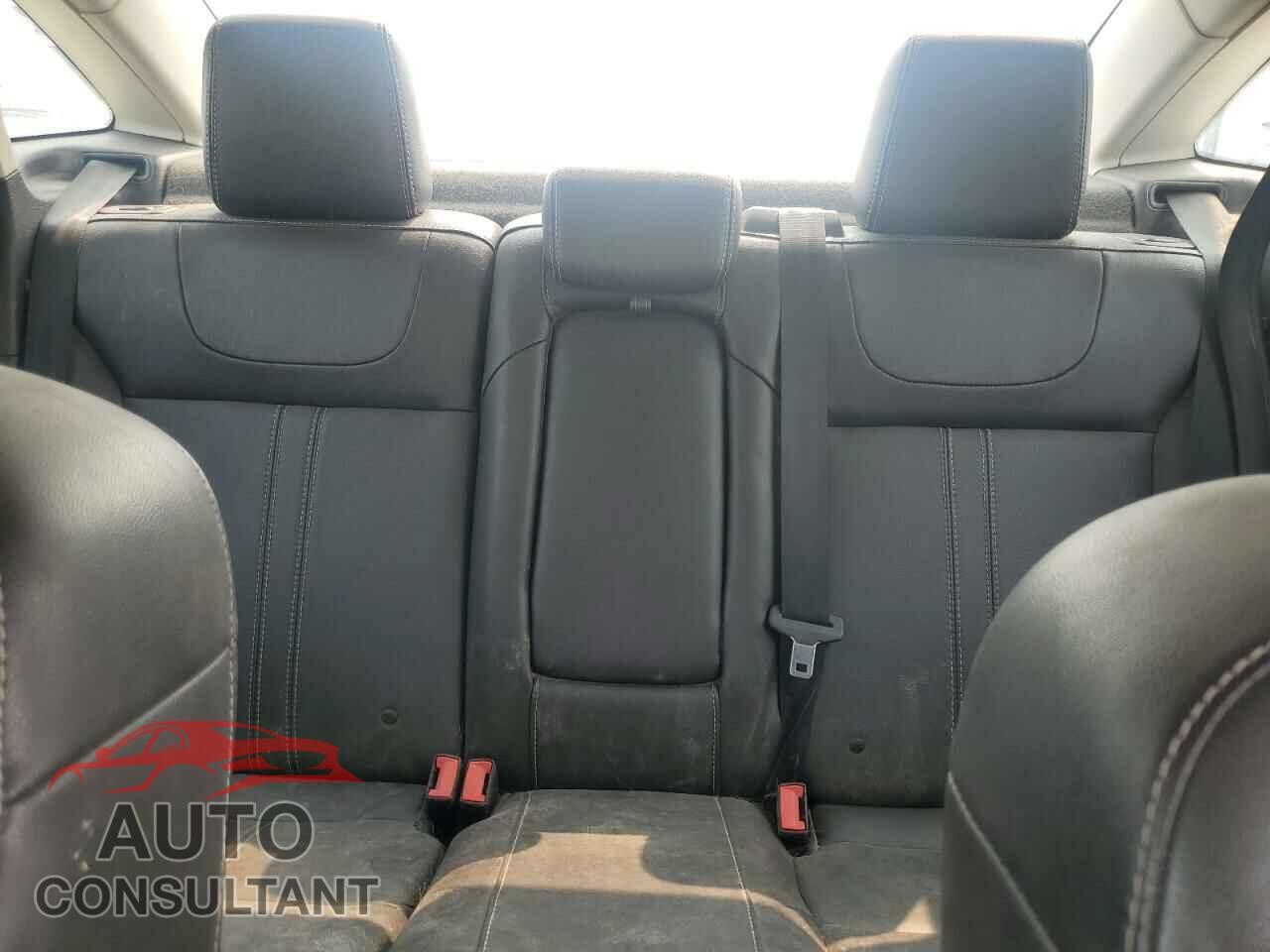 FORD FOCUS 2014 - 1FADP3F26EL299030