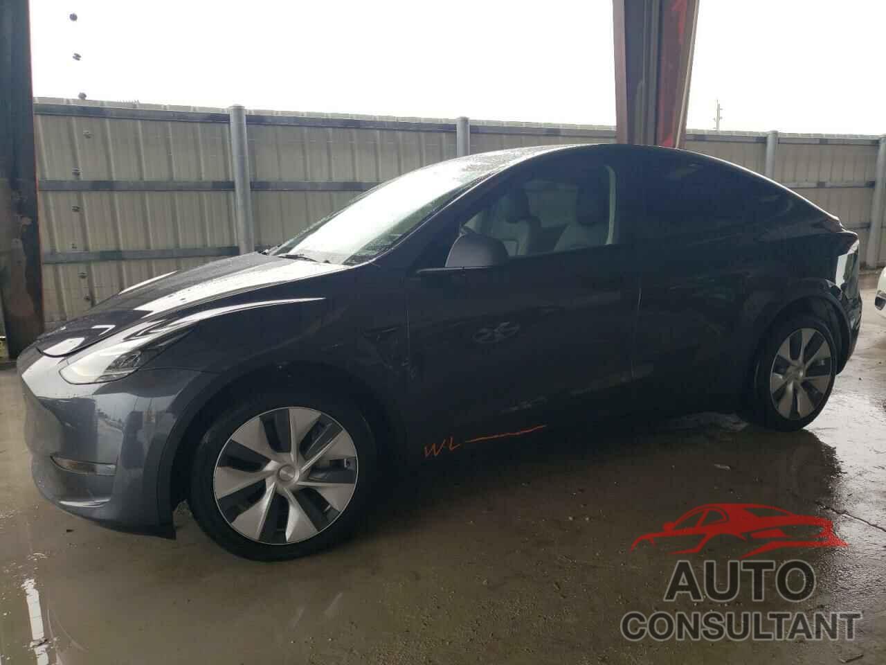 TESLA MODEL Y 2023 - 7SAYGDEE0PF596526