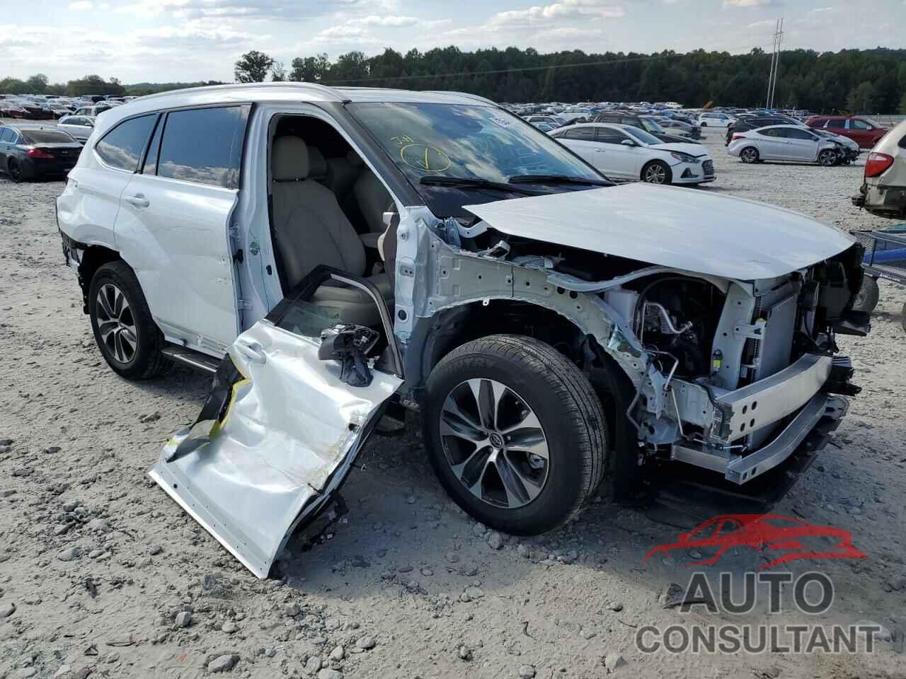 TOYOTA HIGHLANDER 2022 - 5TDGZRAH1NS125090